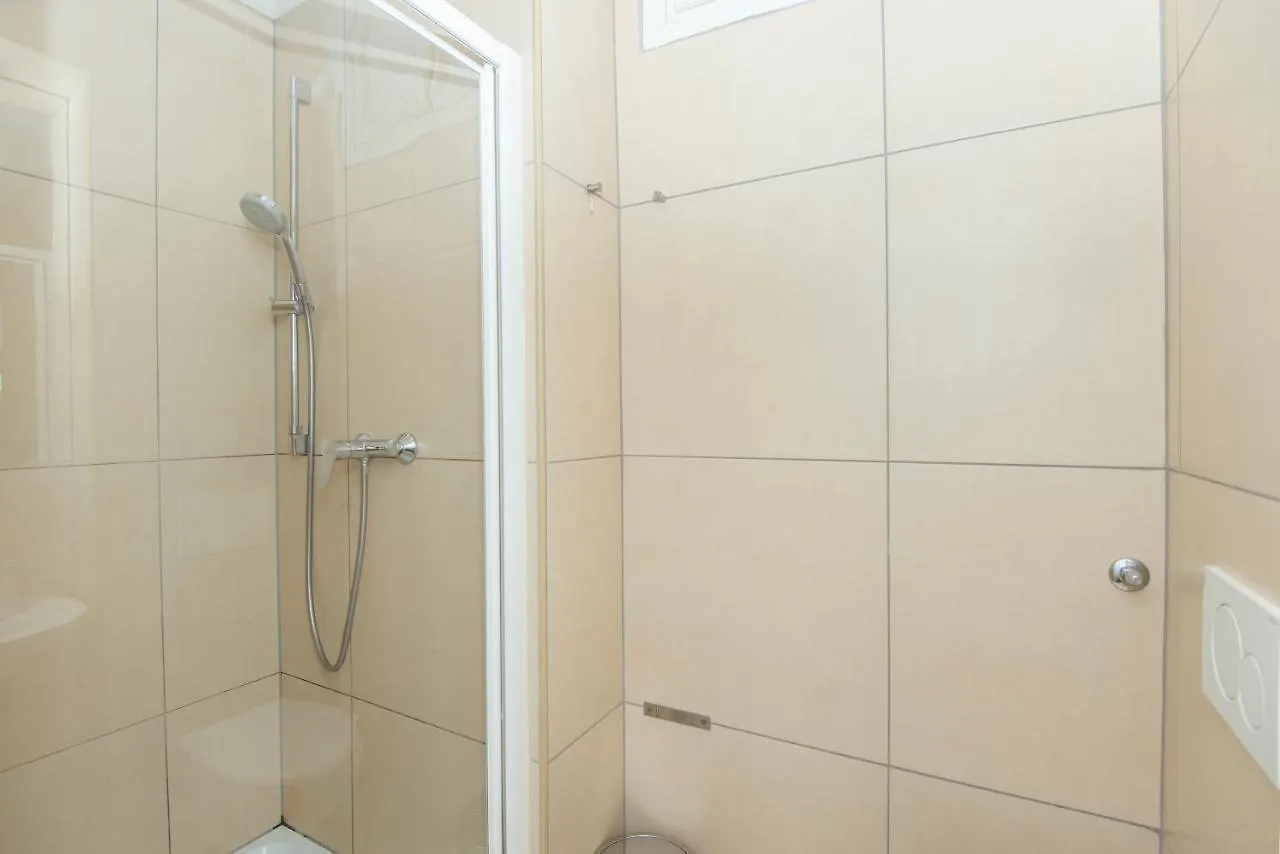 Viva Rooms Любляна
