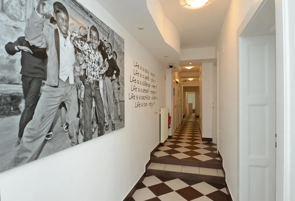 Viva Rooms Любляна